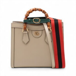 Gucci Bamboo Diana Leather Handbag Beige
